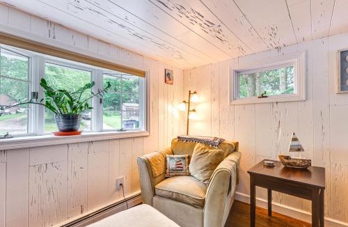 Waterford House | Charming Waterford Home w/Dock on Niantic River!