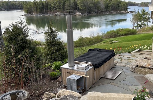 Sebascodegan Island House | Charming Waterfront Bungalow on Casco Bay