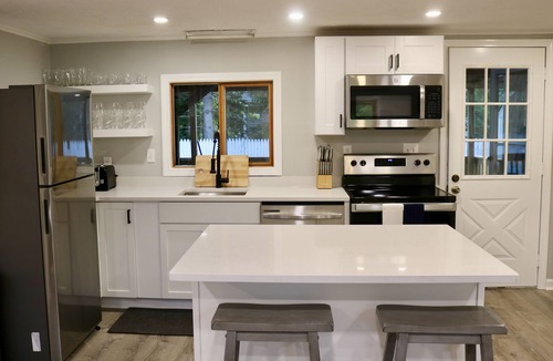 West Chatham House | Chatham Bliss - Dog Friendly oasis with EV Charging