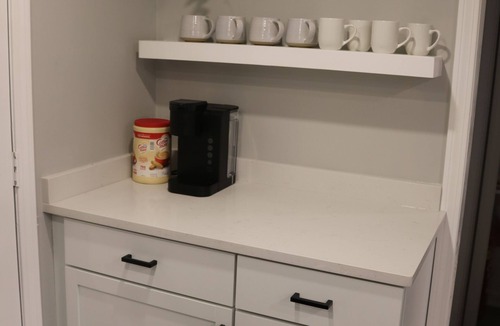 West Chatham House | Chatham Bliss - Dog Friendly oasis with EV Charging