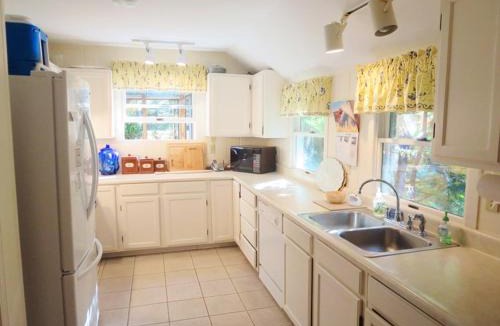 West Chatham House | Chatham Ranch Retreat Near Hardings Beach