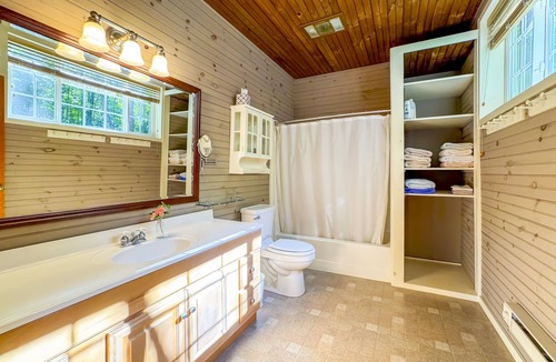 Chautauqua House | Chautauqua Farmhouse & Cabin - Sleeps 12 - Streamside Retreat