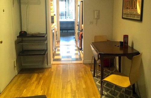 Chelsea Apartment | Chelsea stunner-1910 brick townhouse with floor through apt, working fireplace,