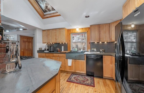 Alton Bay Cottage | Chestnut Cove Cottage- Winnipesaukee - Alton