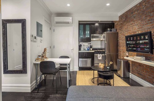 Midtown West Apartment | Chic 2BR Retreat in the Heart of Times Square