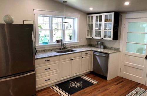 Ogunquit Condo | Chicky's Place - Spacious Two Bedroom Condo- 15 min walk to Footbridge Beach