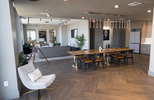 Historic Downtown Apartment | Chique Loft 10 Min from NYC with Gym, Pool, Sauna