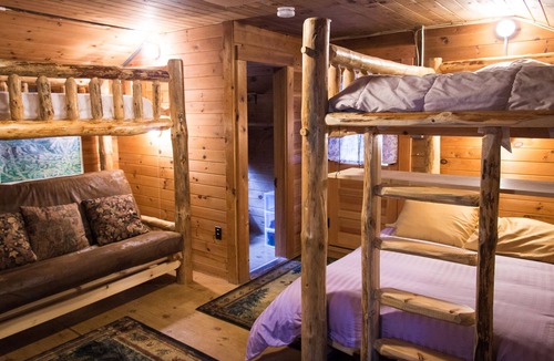 Chocorua Cabin | Chocorua Lake * Private Swimming Area * Dog Friendly * Hot Tub