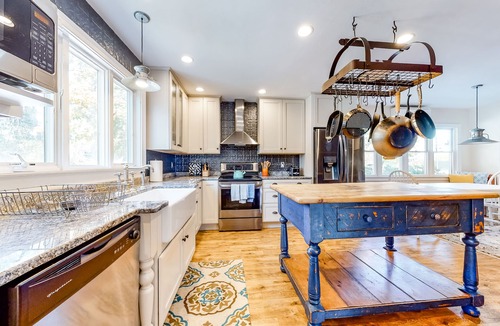 South Orleans House | Classic Cape Cod home near beaches with yard, patio & outdoor fireplace