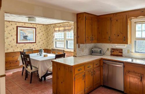 South Orleans House | Classic Cape House 5M to Nauset Beach