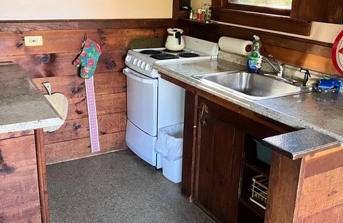 Belmont Cabin | Classic Green Mountain Cabin
