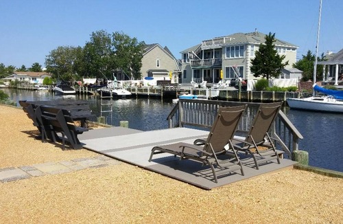Loveladies House | Classic Lagoon Front House-Perfect for Boaters & Beach Lovers!
