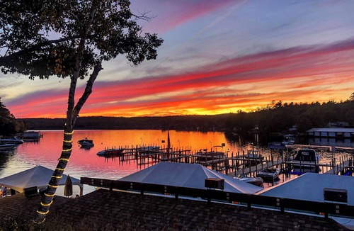 Laconia Cottage | Classic Lakeside Cottage for Families – 2BR Comfort at The NASWA Resort