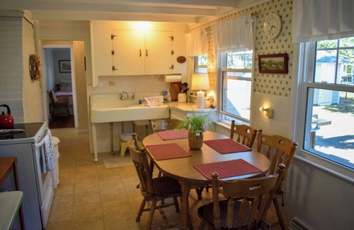 Dennis Port House | Clean and bright 2 bedroom home, .4 miles to the beach
