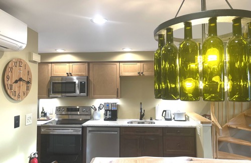 Jackson House | Clean, quiet and cozy mountain get away Condo