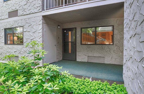 Canandaigua Condo | Cliffside Sunrise: "Gorgeous Canandaigua Lake Views!"