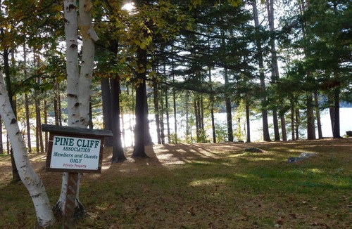 Newbury House | Close To Mt Sunapee - Skiing, Hiking Trails, Lake Access and more!