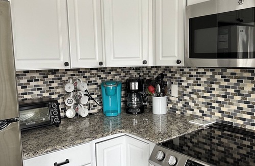 Barnegat Light House | Close to the Bay and Beach! 5 BDR in the heart of Barnegat Light
