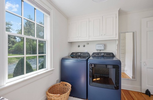 Barnstable House | Coastal Estate With Heated Pool and Tennis!