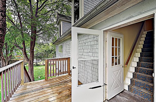 Sorrento House | Coastal New England gem with decks - 1 block to Sorrento Harbor