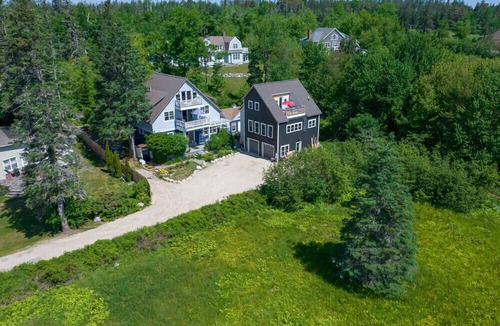 Castine House | Coastal Villa for Memorable Moments Along Coast of Maine