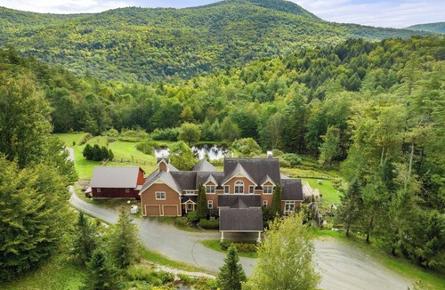 Jamaica House | Cold Moon Farm!
