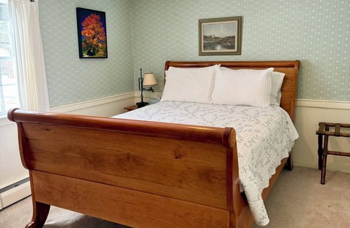 Campton Bed & Breakfast | Colonel Spencer Inn