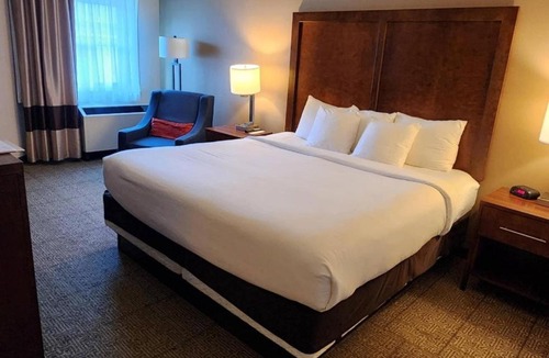 Concord Hotel | Comfort Inn Concord South End