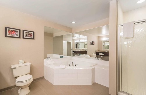 Concord Hotel | Comfort Inn Concord South End