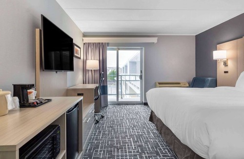 Hyannis Hotel | Comfort Inn Hyannis - Cape Cod