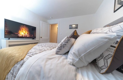 Croton-on-Hudson Apartment | Comfortable 2bd - Convenience & Style - 45min to NYC - Great Food