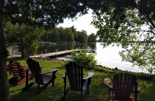 Rideau Lakes Cottage | Comfortable family cottage on Big Rideau Lake