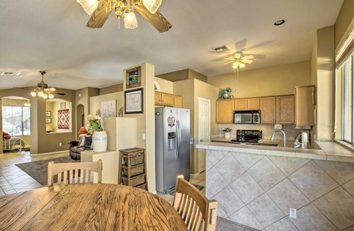 San Tan Valley House | Comfortable Phoenix Area Home on Golf Course!