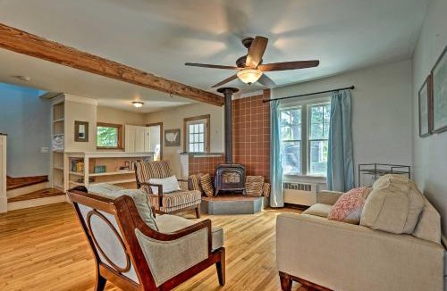 Portsmouth House | Common Fence Point Cottage with Ocean Views!