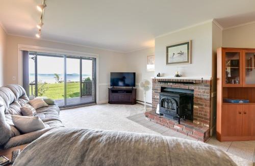 Newport Center House | Community Boat Dock: Lake Memphremagog Condo!