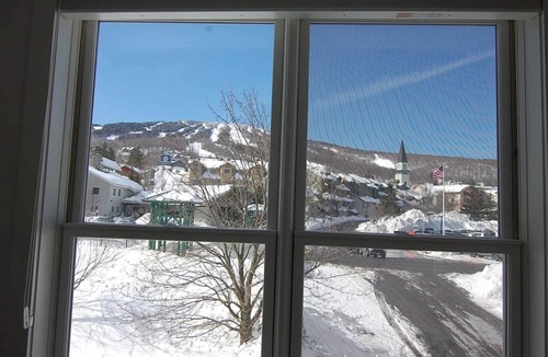 Stratton Mountain Condo | Completely updated 2BD/2BR. Walk to Lift & Village. Heated Pool. Gorgeous Views.