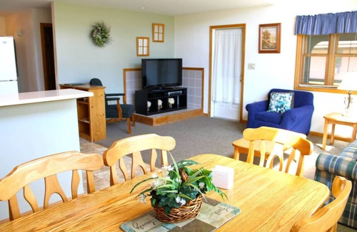 Woodstock House | Condo at The Jack O'Lantern