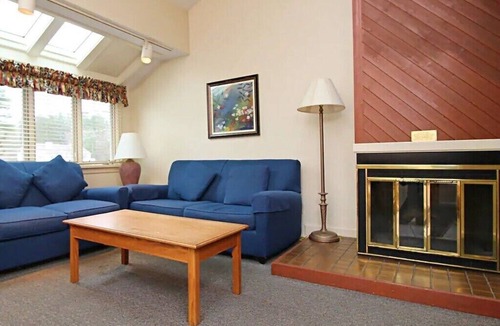 Lenox Condo | Condo with Resort Amenities in Lenox