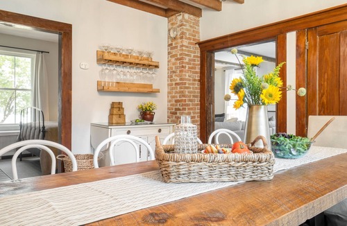 Lee House | Cordelia by AvantStay | Amazing Backyard, 10mins from Stockbridge!