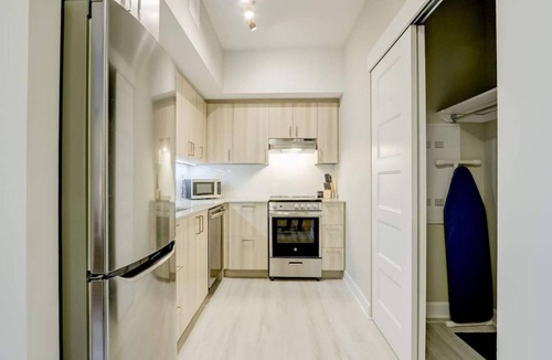 Centretown Apartment | Corporate Stays | The Met 2 Bedrooms