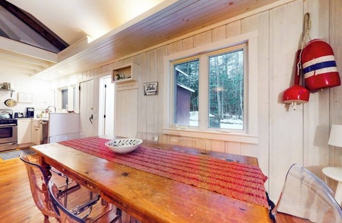 Wilmington Cottage | Cottage in the woods with a firepit, grill, washer/dryer, & AC - dog-friendly