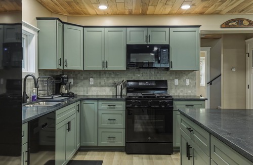 Sabinsville Cottage | Cottage on the Crick-Sits right on Pine Creek