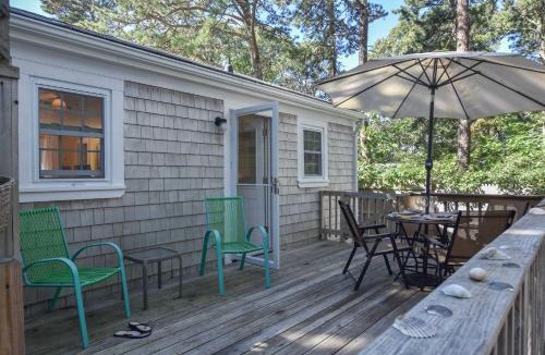 Wellfleet House | Cottage w Private Association Pool