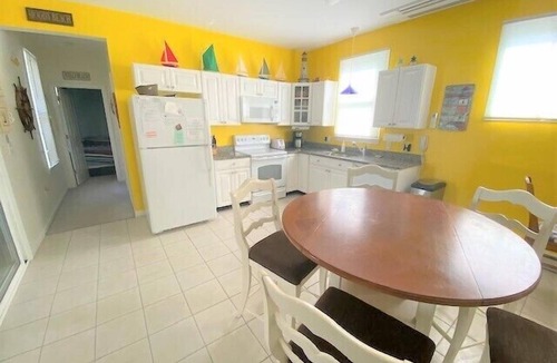 Summer Village Cottage | Cottages at Summer Village, fully furnished cottage, Wi-fi, heated pools, hot tub