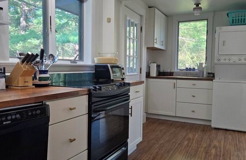 Pine Plains House | Country Chic Lake House in Pine Plains