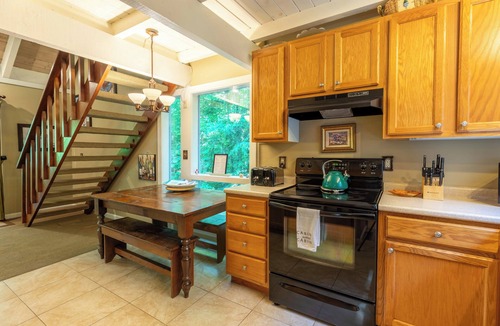 Intervale House | Country Stay with Hot tub and close to Attractions.