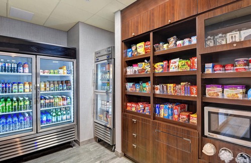 Central Islip Hotel | Courtyard by Marriott Long Island Islip/Courthouse Complex