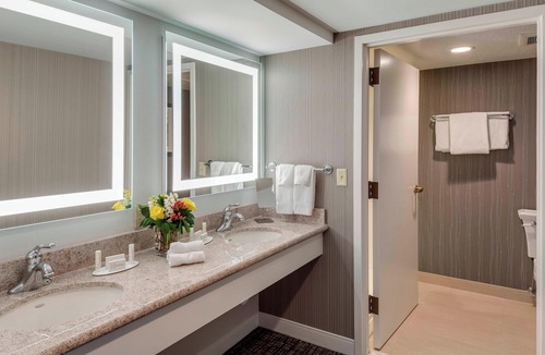 Portsmouth Hotel | Courtyard by Marriott in Portsmouth