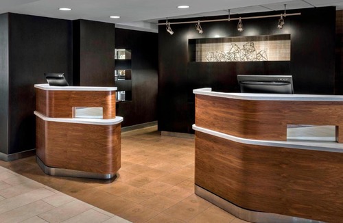 Newport Hotel | Courtyard By Marriott Jersey City Newport