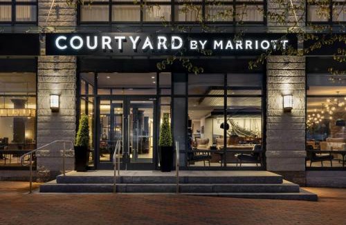 Portland Hotel | Courtyard by Marriott Portland Downtown/Waterfront